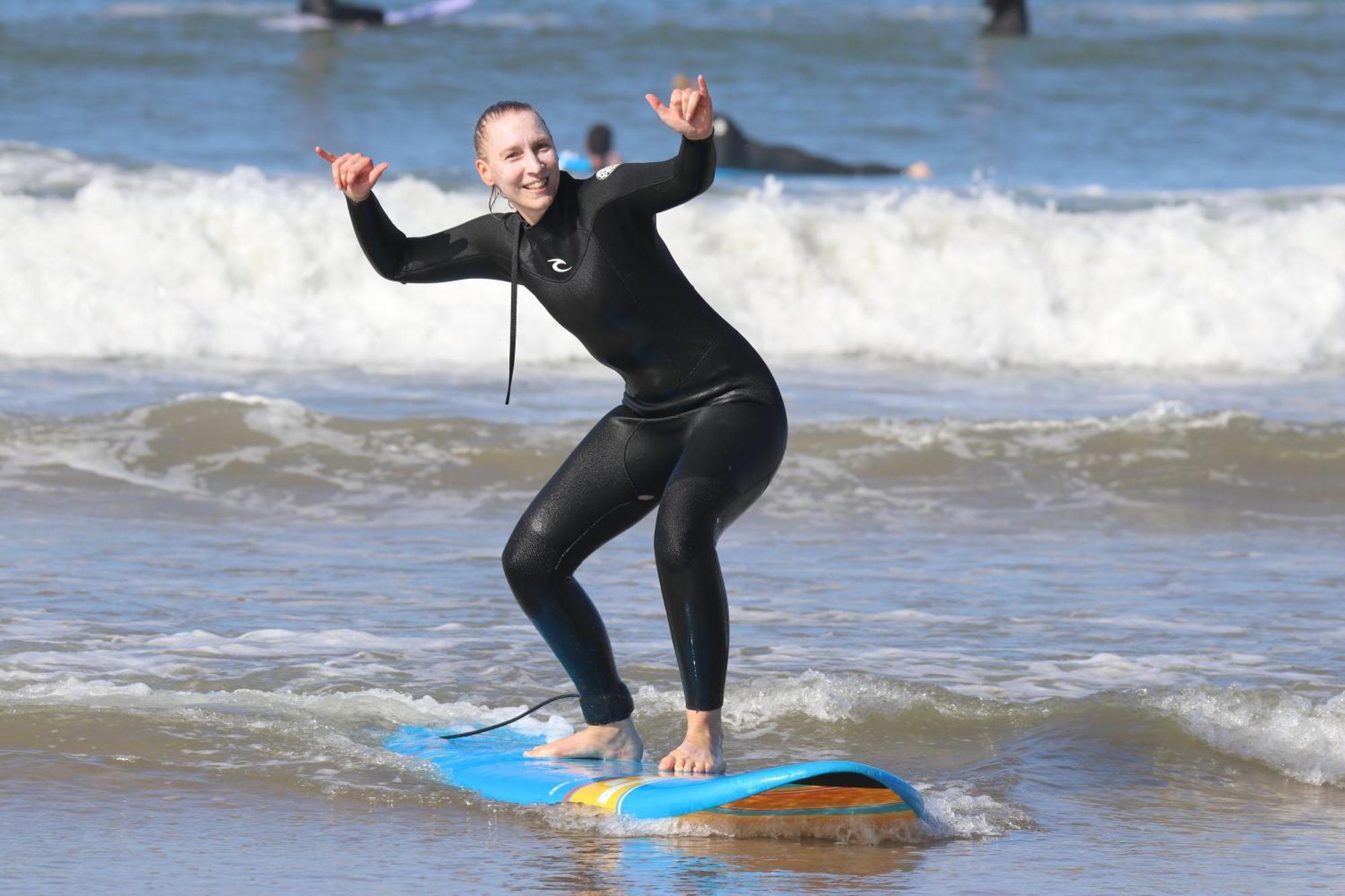 Surf 4 *